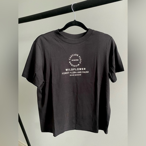 Wildflower Text Print Graphic T-Shirt - Picture 1 of 2